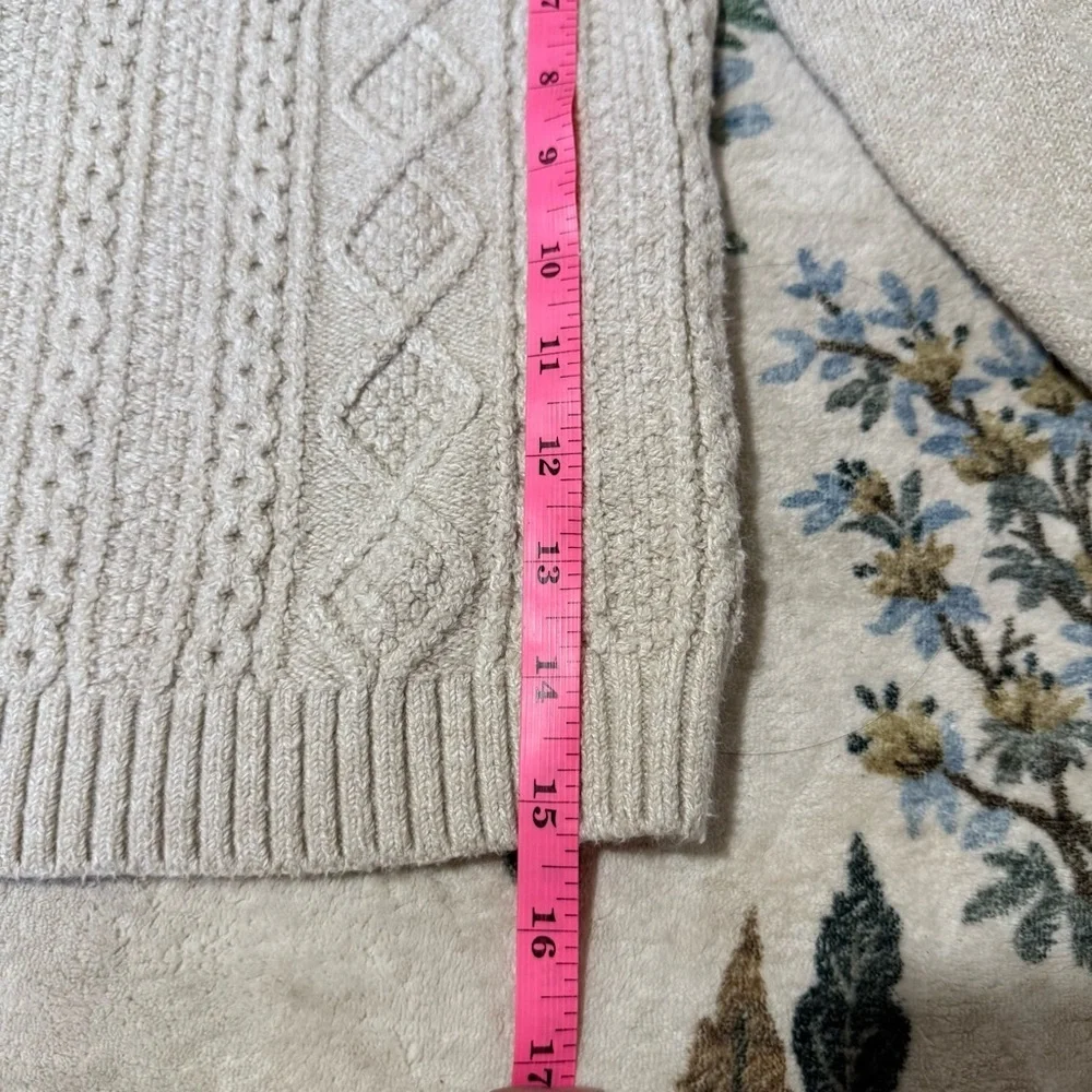 Old Navy Beige Cable Knit Sweater 3T